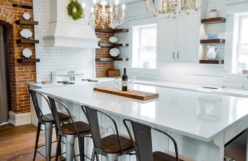 Jackson Other | Beautifully Renovated Farmhouse in Jackson, MO
