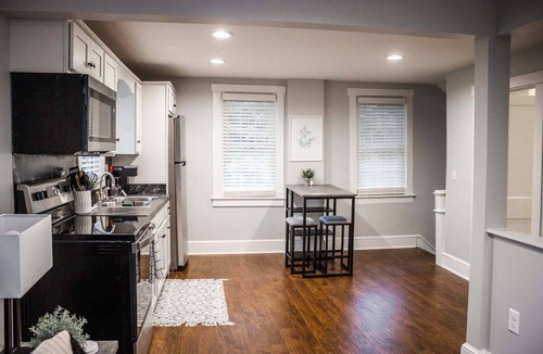 Witmer Apartment | ❤Beautifully Renovated Lancaster Apt❤