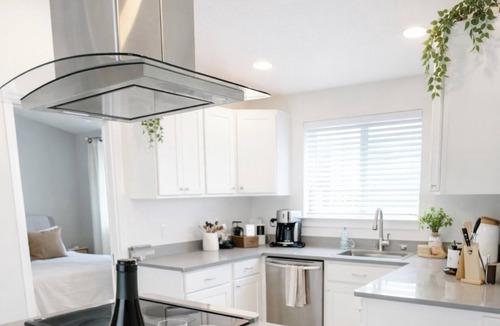 Manzanita House | Beautifully Renovated 3-Bedroom, 2-Bath Home in the Heart of Manzanita