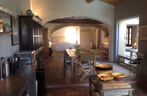 Aigues-Vives House | Beautifully restored wine makers house with private pool, AC and lovely view