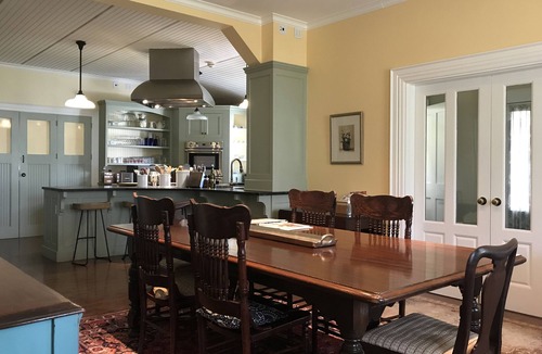 Rupert House | Beautifully restored 1806 Vermont farmhouse & “Cook’s Country” TV set