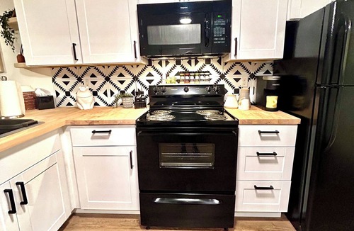 Prairie Lea Cottage | Beautifully secluded 150 acres of gorgeous Texas Hill Country land to enjoy!