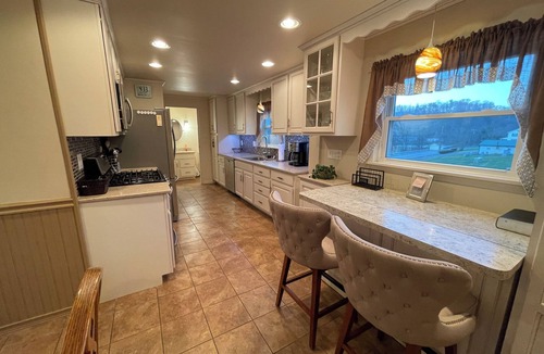 Cocolamus House | Beautifully Updated Country Home