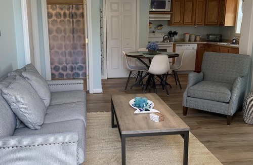 Wells Cottage | Beautifully updated cottage!