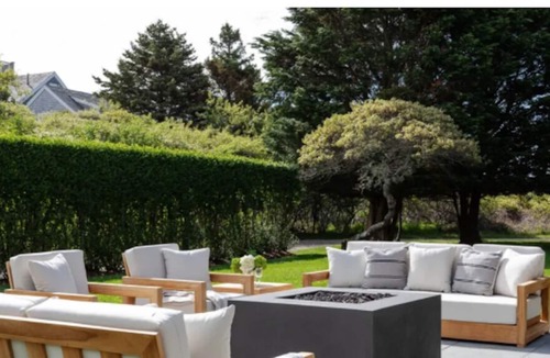 Siasconset House | Beautifully updated Sconset rental