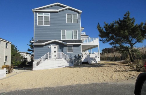 Beach Haven Terrace Apartment | Beautifully renovated first floor ocean front duplex