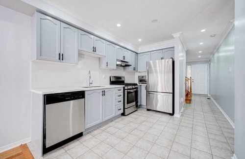 Thornhill House | beauty 4 bedroom home! Favorite