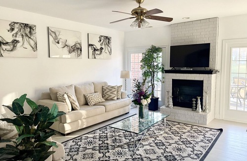 Fountainhead-Orchard Hills House | Beauty & Charm - The perfect setting for a memorable stay