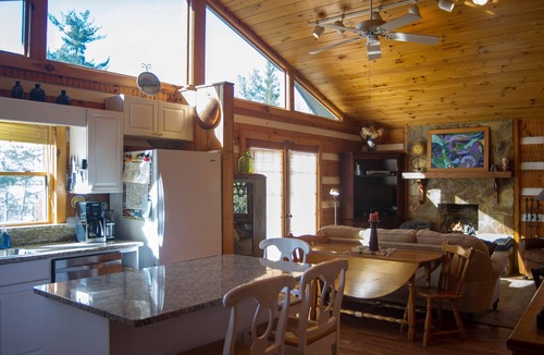 Newland Cabin | Beauty Found In Every Season