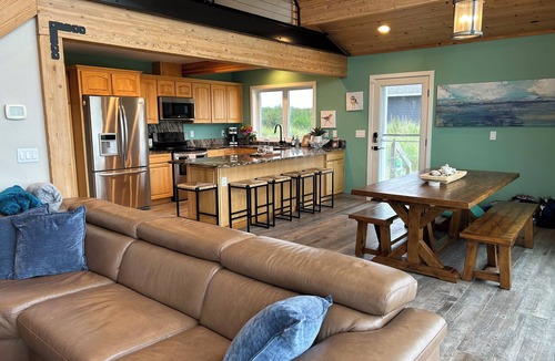 Cohassett Beach House | Beauty On the Beach