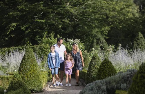 Salles-en-Toulon House | Beauty Park - Amazon cabin 2 people