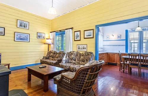 Port Fairy House | Beauvais - beautiful Victorian