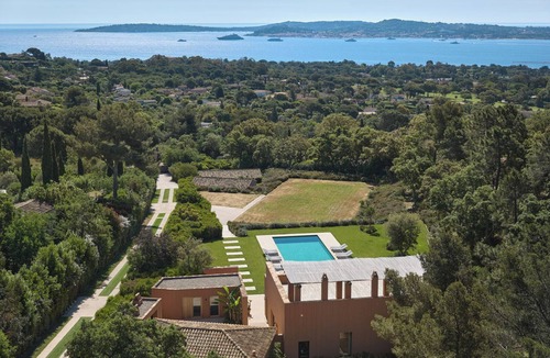 Grimaud Villa | Beauvallon - 12 rooms