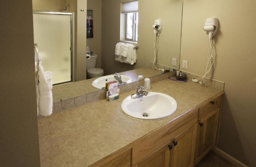 Estes Park Resort | Beaver Brook on the River