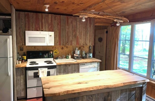 Ellenburg Depot Ski Chalet | Beaver Camp on the Lake