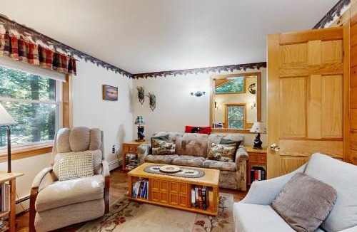 Beaver Cove House | Beaver Cove Cabin