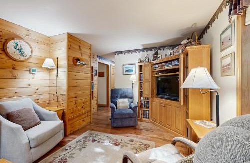 Beaver Cove House | Beaver Cove Cabin