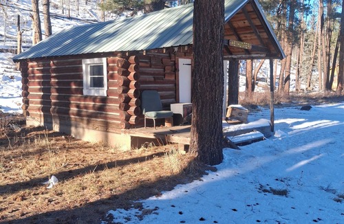 Clifton Cabin | Beaver Creek Guest Ranch offers a peaceful setting for guests to relax.