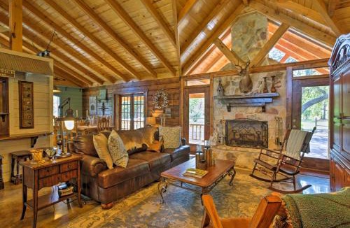 Huntington House | 'Beaver Creek Lodge' - Secluded Home w/Pond!