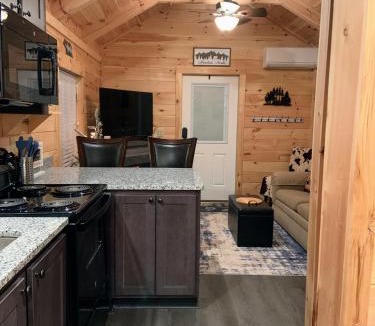 Travelers Rest House | Beaver Dam Mountain Cabins
