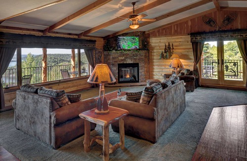 Sylvan Shores Cabin | Beaver Lake Cabin, Hot Tub, Boat dock/Swim Deck, SPECTACULAR views! Rate is based on 2 people