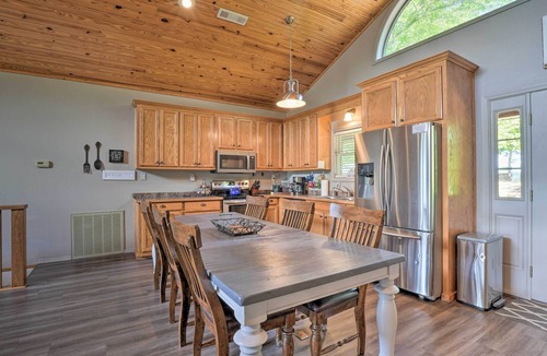 Sylvan Shores Cottage | Beaver Lake Home w/Game Room, Boat Slip & Views!