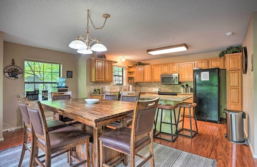 Lost Bridge Village House | Beaver Lake Retreat w/Deck & Private Hot Tub