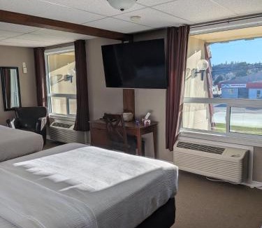 Algoma District Hotel | Beaver Motel