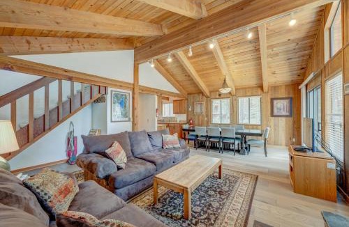 Truckee Ski Chalet | Beaver Pond Northstar Luxury Chalet with Hot Tub