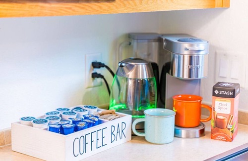 Beaver Cabin | Beaver's Den: Private & Cozy Experience