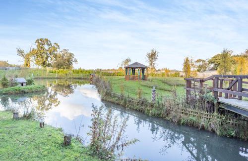 Newmarket House | Beavers- Uk45706