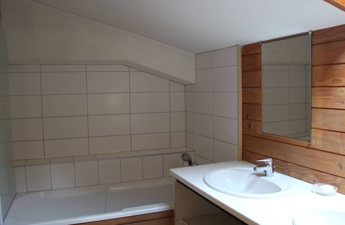 Burdignes House | Bechetoile hamlet