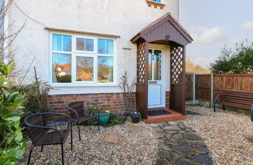Sheringham House | Beck View Cottage
