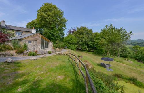 Newton Abbot House | Beckaford View