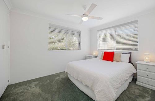 Laurieton Apartment | Becks Hideaway Laurieton - walk everywhere