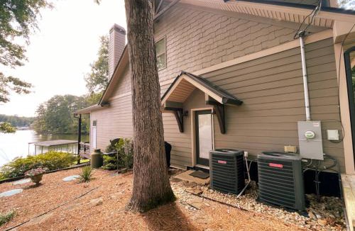Jackson House | Beckys Lake Bungalow