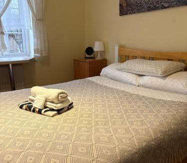 Goresbrook Apartment | Becontreelodge