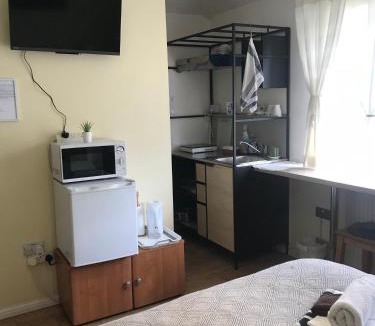 Goresbrook Apartment | Becontreelodge