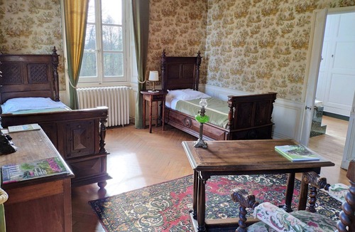 Saint-Etienne-de-Montluc House | Bed and breakfast at the castle of Saint Thomas