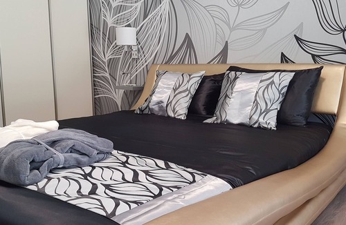 Beaulieu-sur-Dordogne Bed & Breakfast | Bed and breakfast Fred et Jules