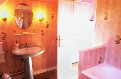 Chateauneuf-la-Foret Bed & Breakfast | BED AND BREAKFAST NEAR LIMOGES