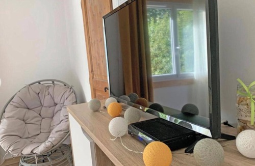 La Salvetat-sur-Agout House | Bed and breakfast 'Les Tables Aux Vaches Raviège' with Shared Terrace, Wi-Fi and Air Conditioning