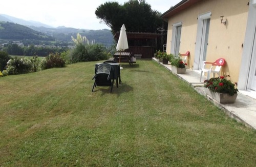 Bagneres-de-Bigorre Bed & Breakfast | Bed and breakfast with local people