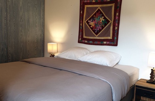 Verneuil-le-Chateau Bed & Breakfast | bed and breakfast dans maison de charme