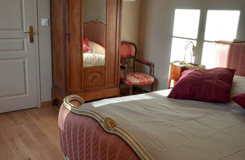 Dange-Saint-Romain Bed & Breakfast | Bed and breakfast in exceptional setting
