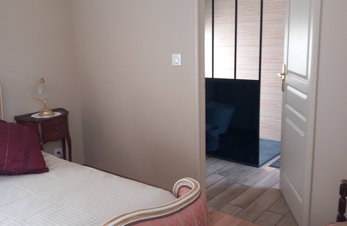 Dange-Saint-Romain Bed & Breakfast | Bed and breakfast in exceptional setting