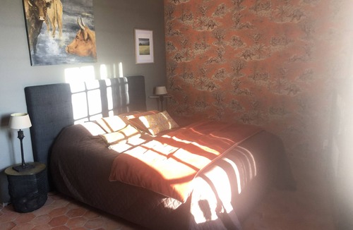 Mont-Saint-Vincent Bed & Breakfast | Bed and breakfast in a former stable