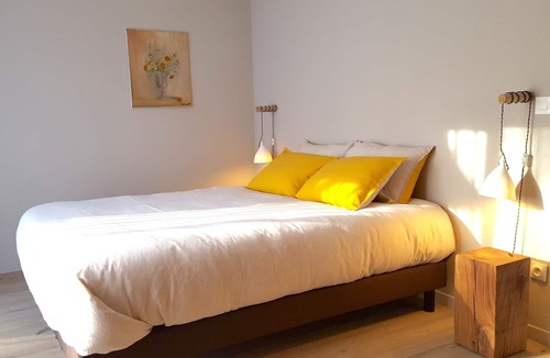 Saint-Pierre-Azif House | Bed and Breakfast L'herbe aux Vaches