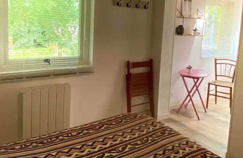 Mesves-sur-Loire House | bed and breakfast