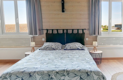 Forest-Montiers Bed & Breakfast | Bed and Breakfast 'À La Ferme' with Shared Terrace and Wi-Fi